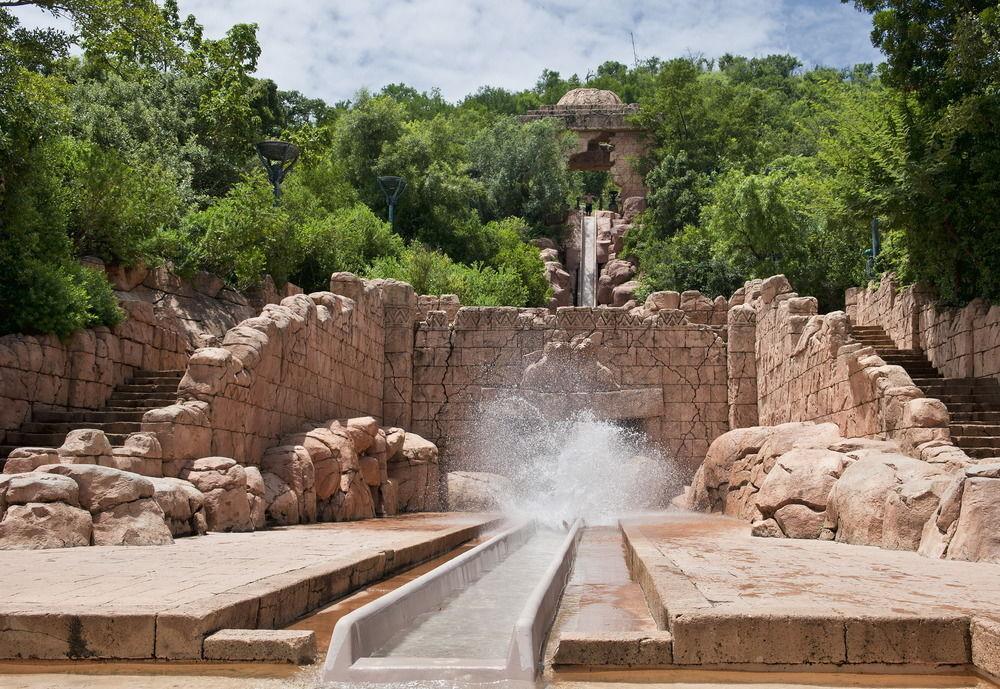 Soho Hotel Sun City Exterior photo